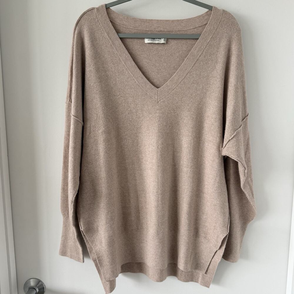 Abercrombie Fitch Sweater Womens XS Black Soft A&F Collection V Neck Side Slit
